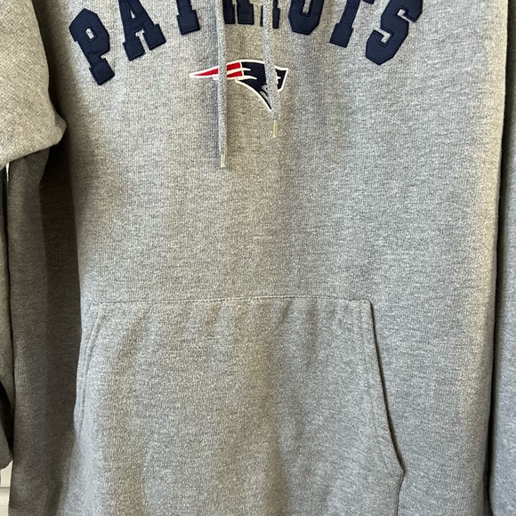NFL Brand Patriots Hoodie - Picture 4 of 5